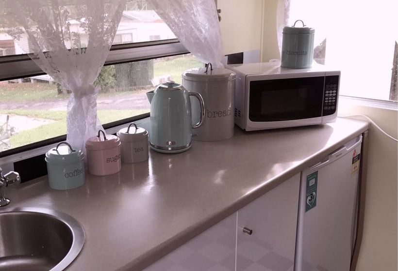 Mornington Peninsula Retro Caravans