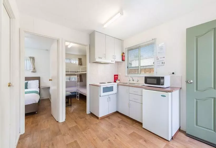 Mornington Peninsula Retro Caravans