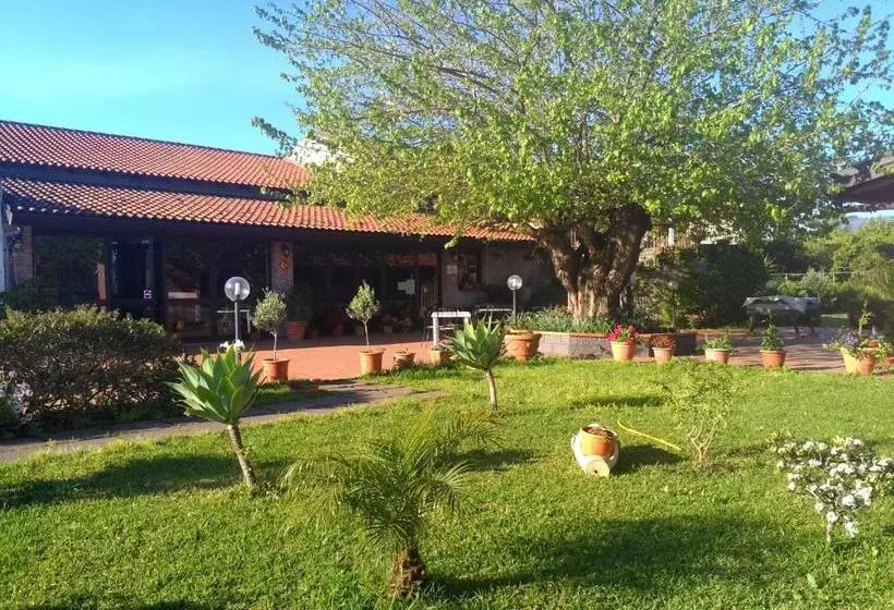 ホテル Agriturismo Il Pozzo Antico