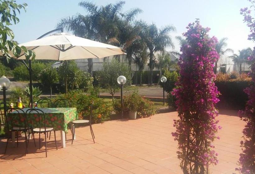 هتل Agriturismo Il Pozzo Antico