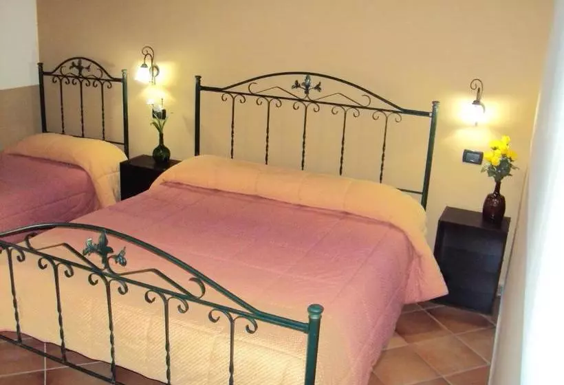 ホテル Agriturismo Il Pozzo Antico
