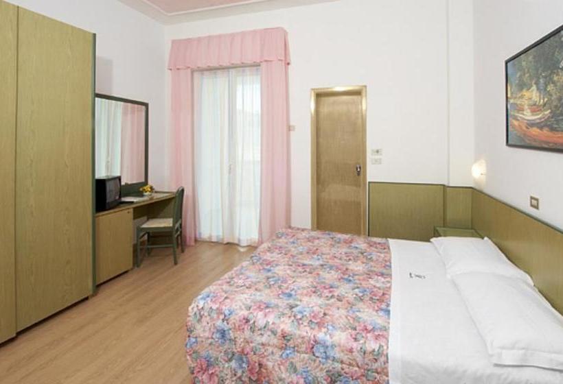 ホテル Antonella & Mael