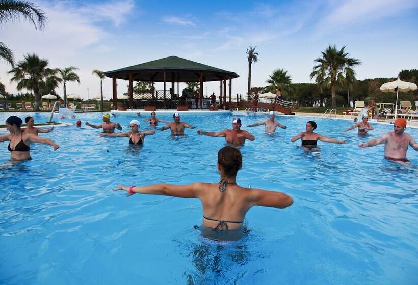 בית מלון כפרי Bv Airone Resort