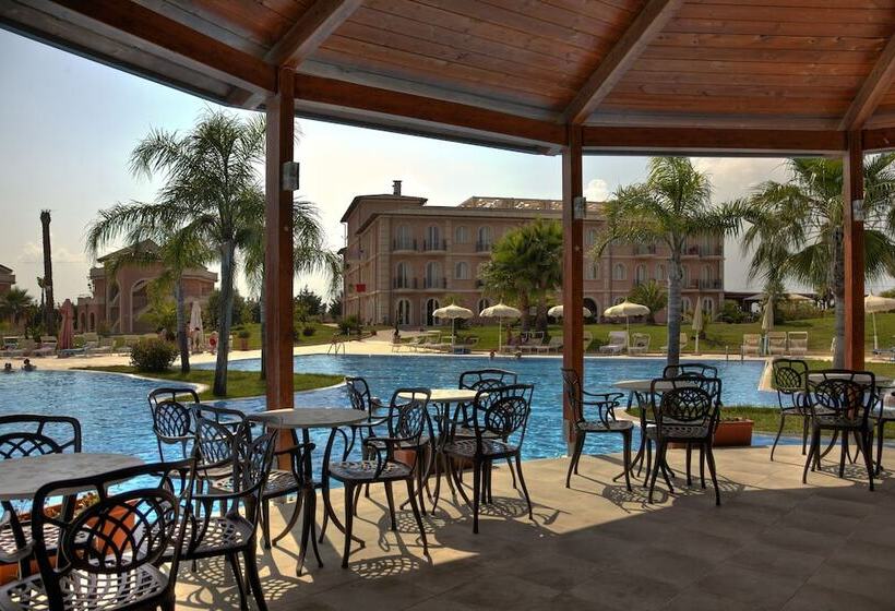 בית מלון כפרי Bv Airone Resort