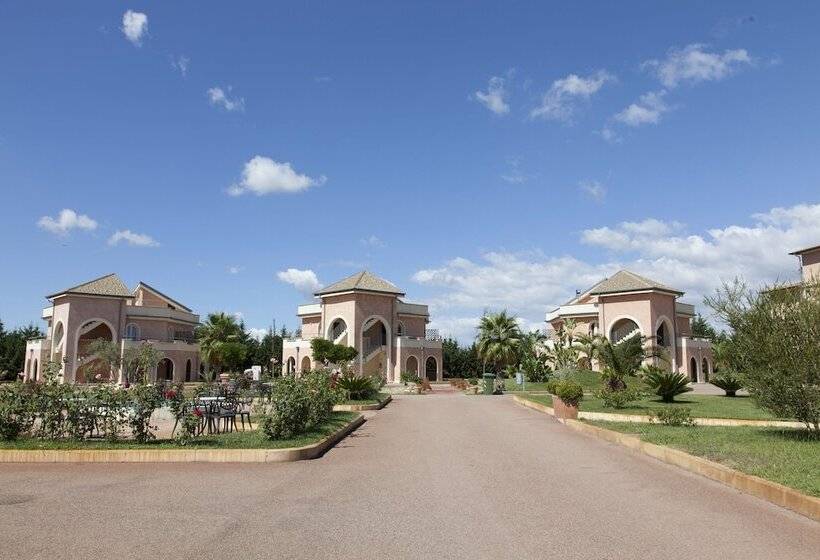 בית מלון כפרי Bv Airone Resort