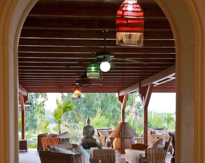 בית מלון כפרי Bv Airone Resort