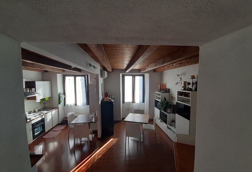 酒店 Cuscino E Cappuccino B&b