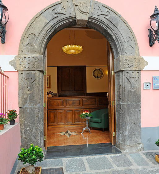 בית מלון כפרי Domus Aequana