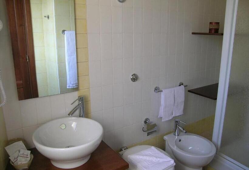 فندق Domus Lilio