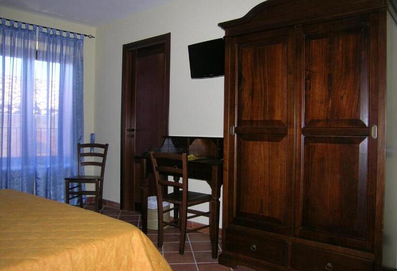 فندق Domus Lilio