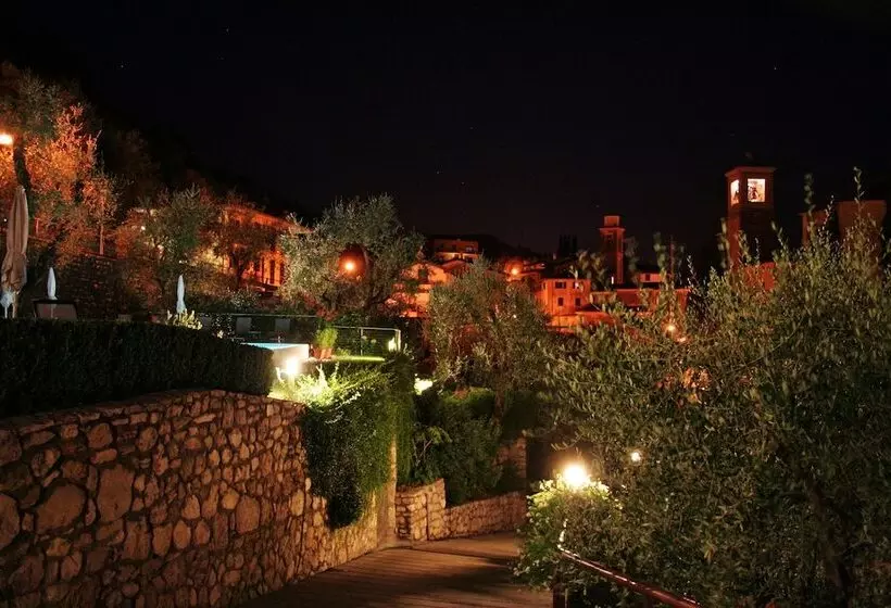 هتل Garni Selene