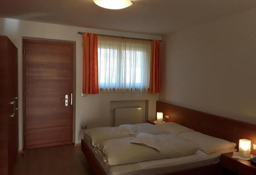 בית מלון כפרי Haselried