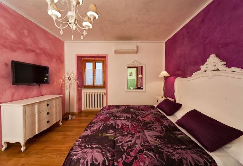 Отель La Collina Delle Stelle