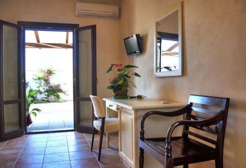 Отель Masseria Li Campi