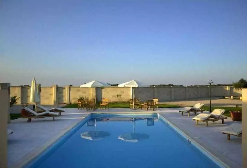 Hotelli Masseria Li Campi