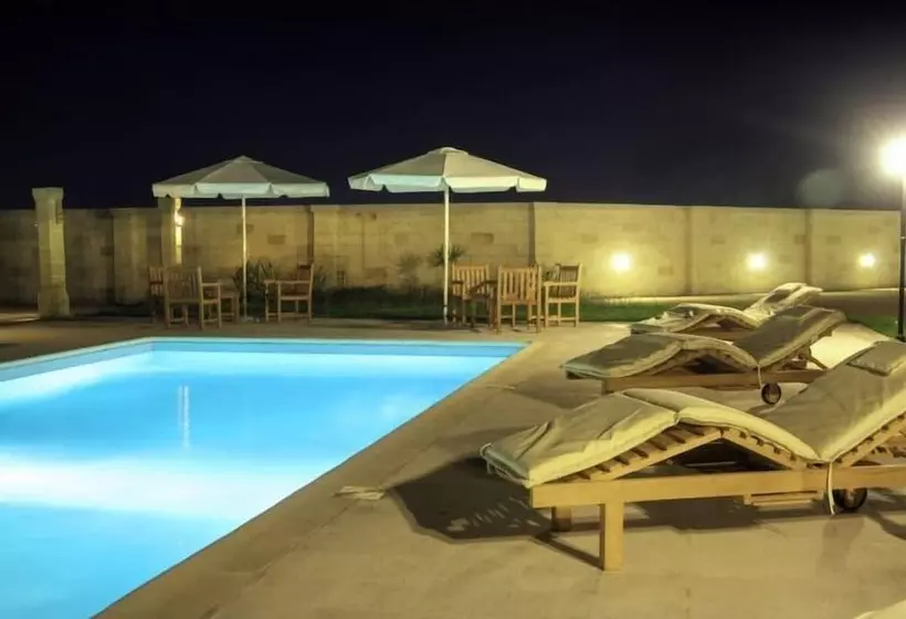 Hotelli Masseria Li Campi