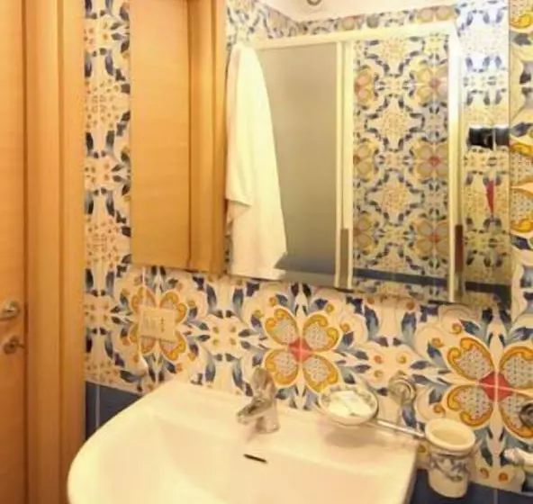هتل Locanda Degli Dei