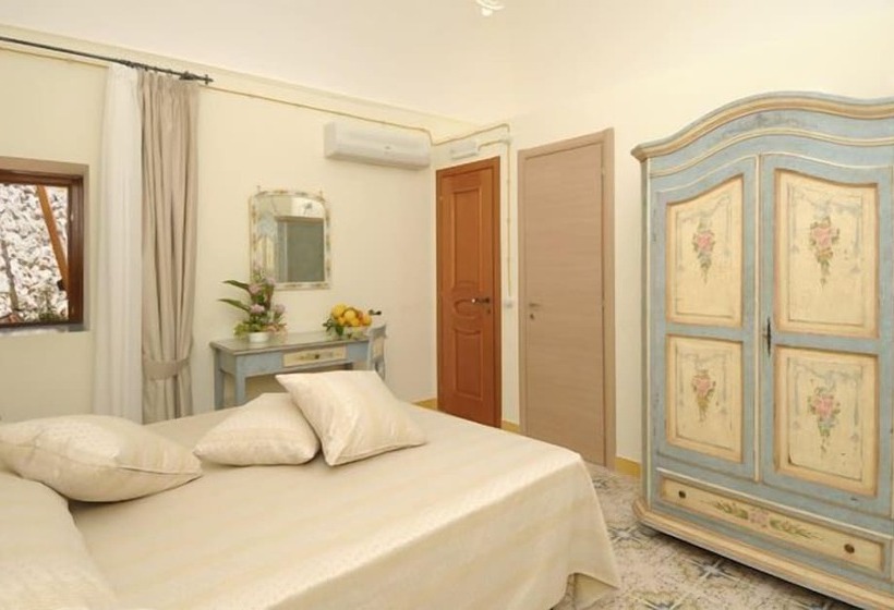 בית מלון כפרי Locanda Degli Dei