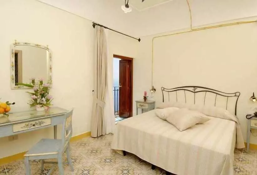 هتل Locanda Degli Dei