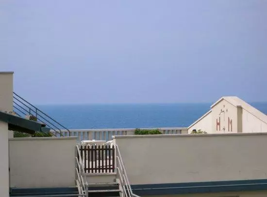 ホテル Manzi
