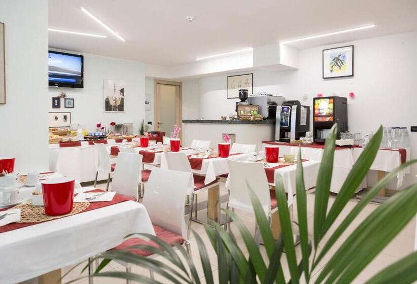 호텔 Residence Aprilia