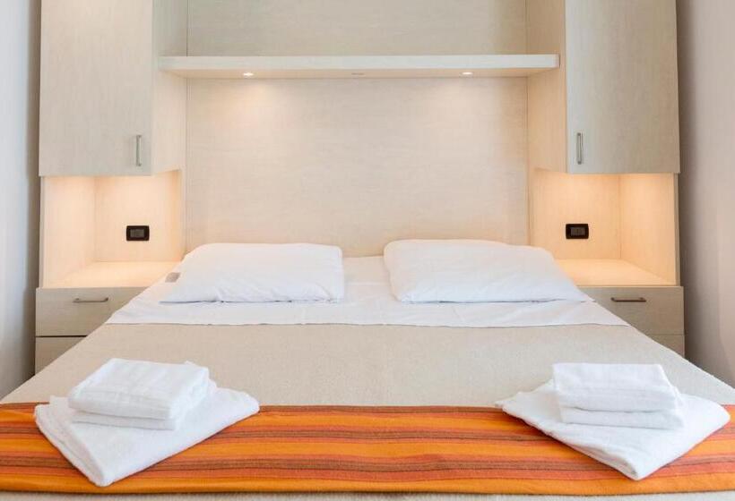 호텔 Residence Aprilia