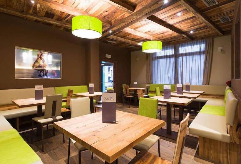 Отель Sassdei My Active Suite