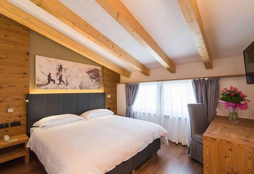 Отель Sassdei My Active Suite