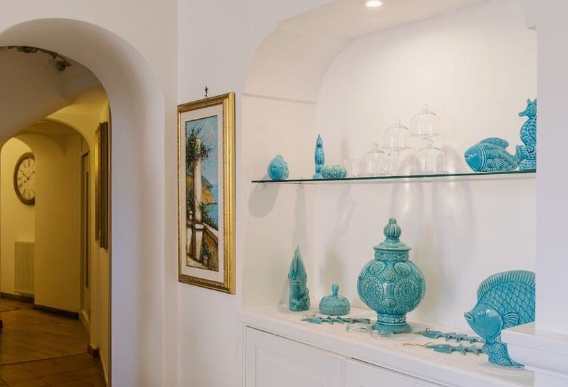 酒店 Villa Mary Suites