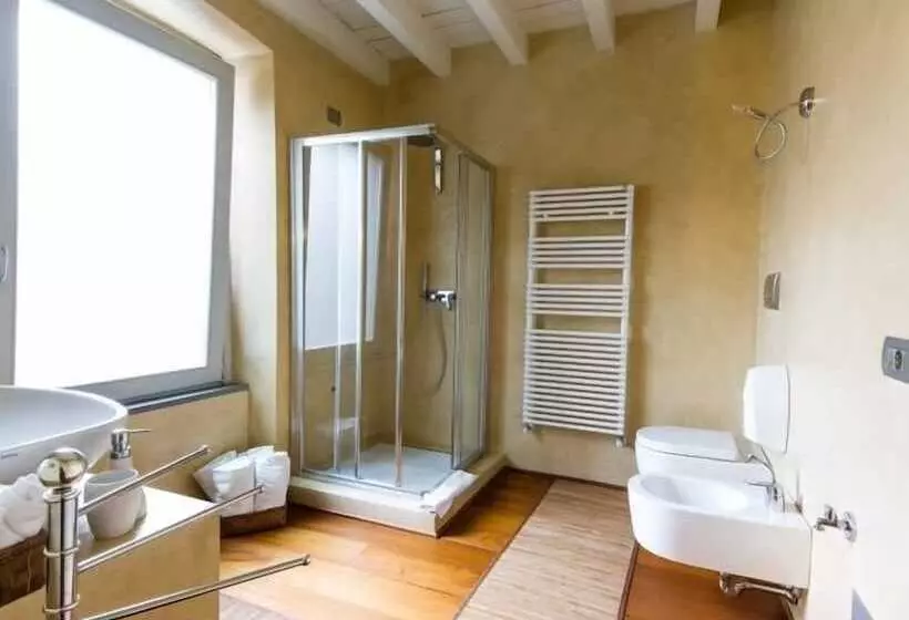 هتل Vip Bergamo Rooms