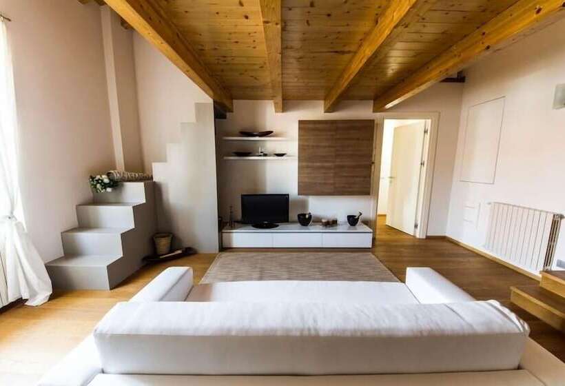 هتل Vip Bergamo Rooms