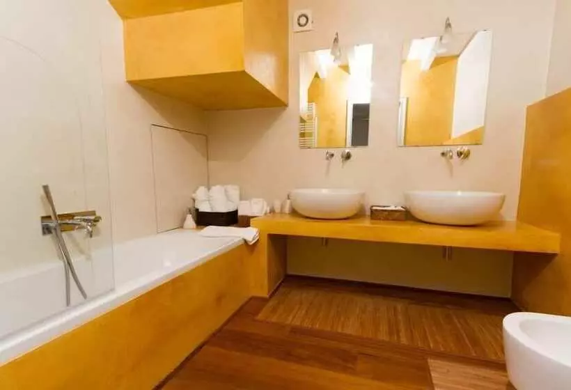 هتل Vip Bergamo Rooms