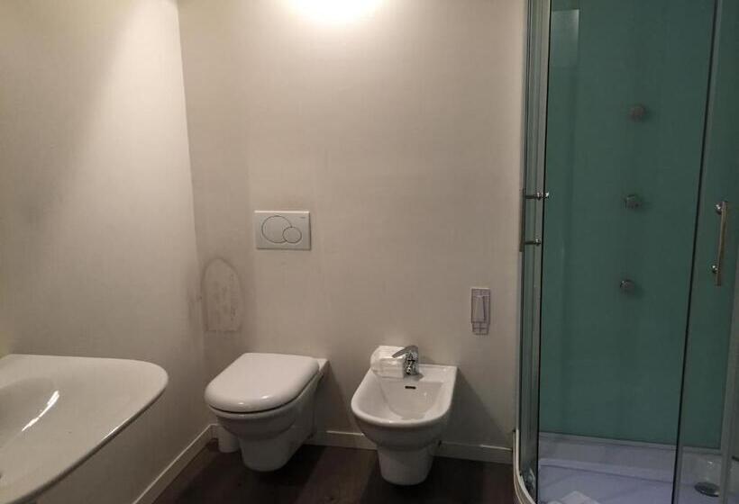 هتل Vip Bergamo Rooms