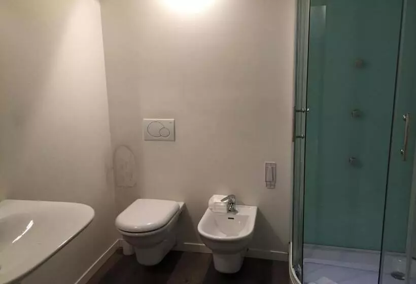 هتل Vip Bergamo Rooms