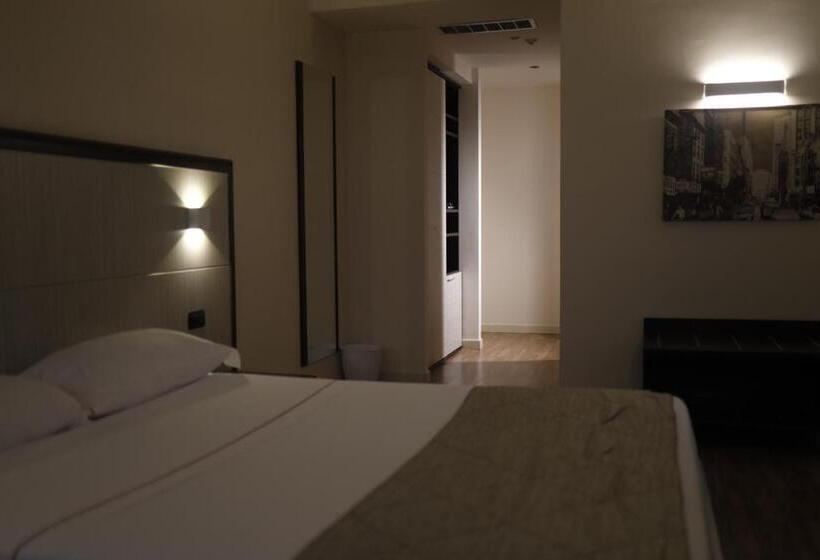 בית מלון כפרי Virginia Resort & Spa   Adults Only