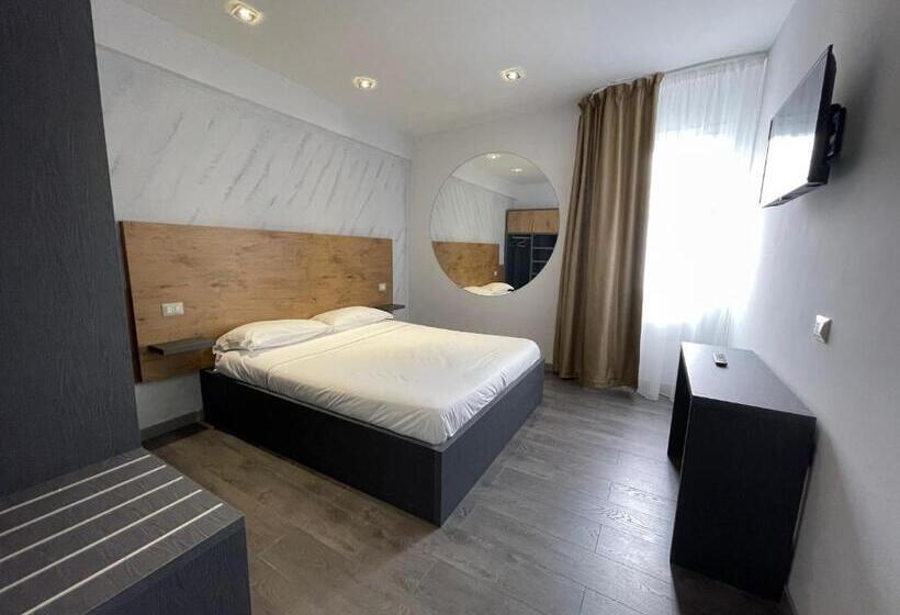 בית מלון כפרי Virginia Resort & Spa   Adults Only