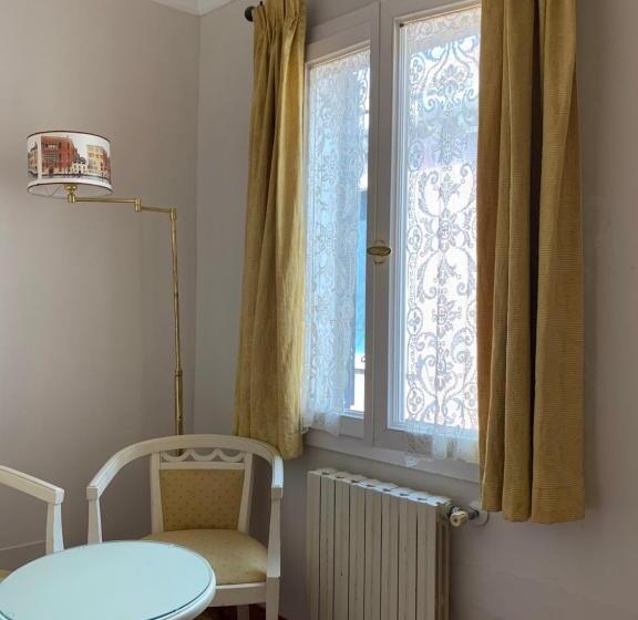 هتل Al Campaniel Bed And Breakfast