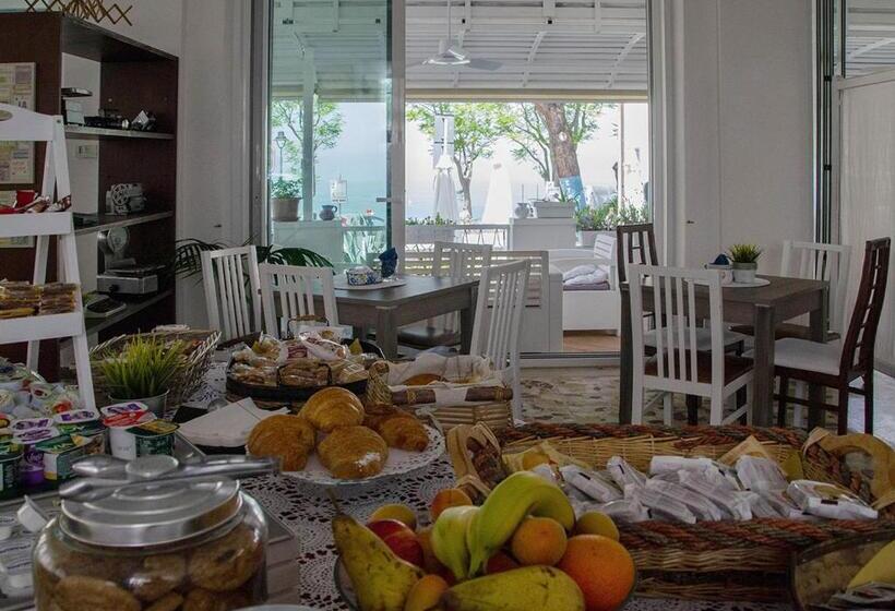 Hotel B&b Everest Bar Ristorantino