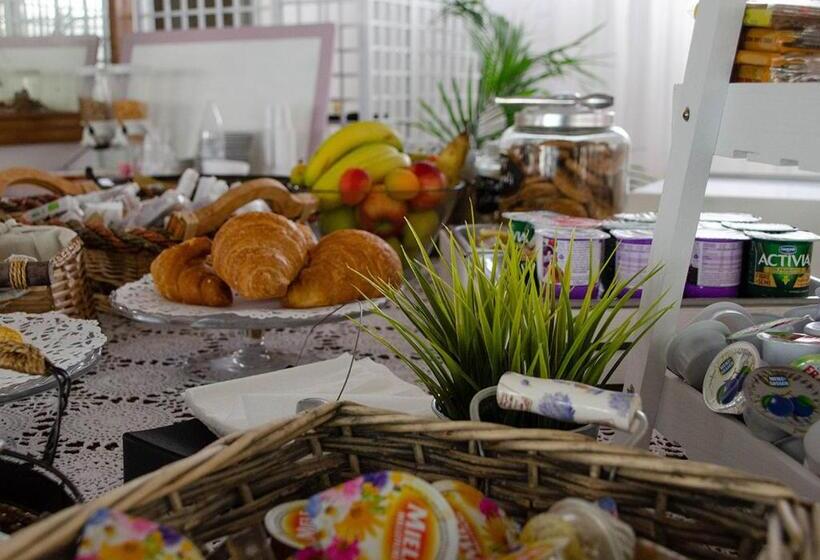 Hotel B&b Everest Bar Ristorantino