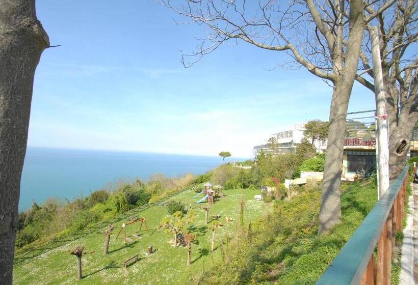 Hotel B&b Everest Bar Ristorantino