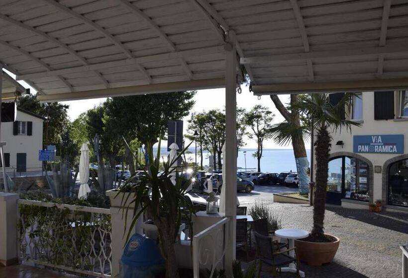 Hotel B&b Everest Bar Ristorantino