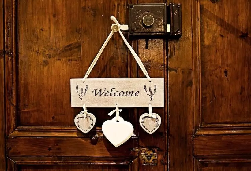 هتل B&b Piazza Del Popolo