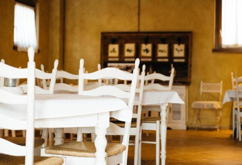 בית מלון כפרי Dimora Buglioni Wine Relais