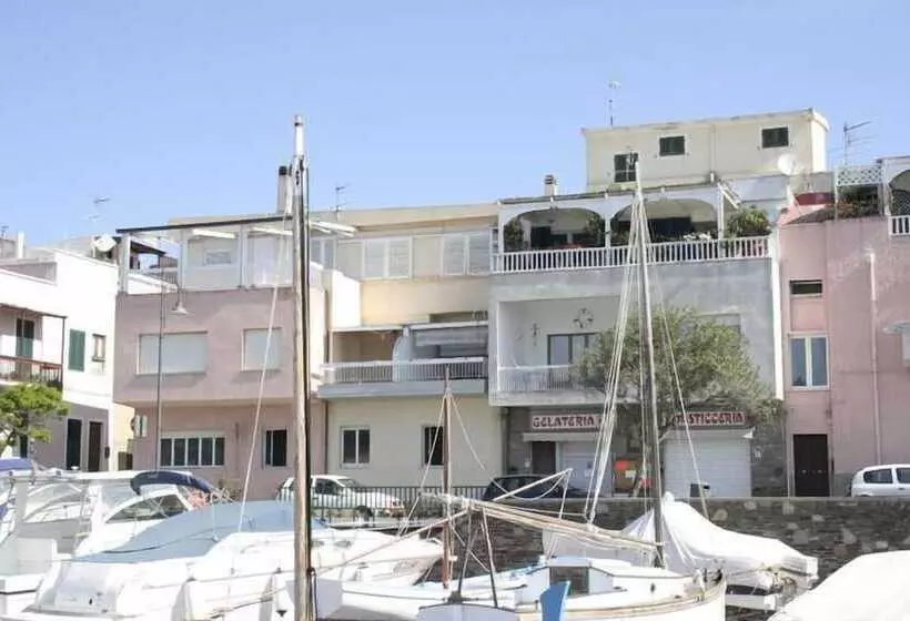 Hotelli B&b Sul Porto