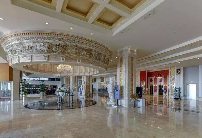هتل Espinas Palace
