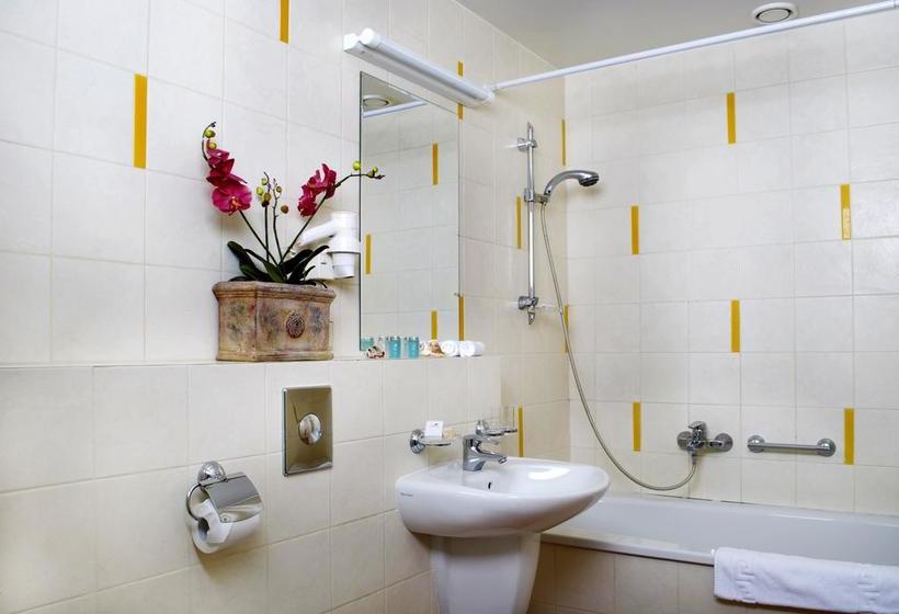 בית מלון כפרי Hermis