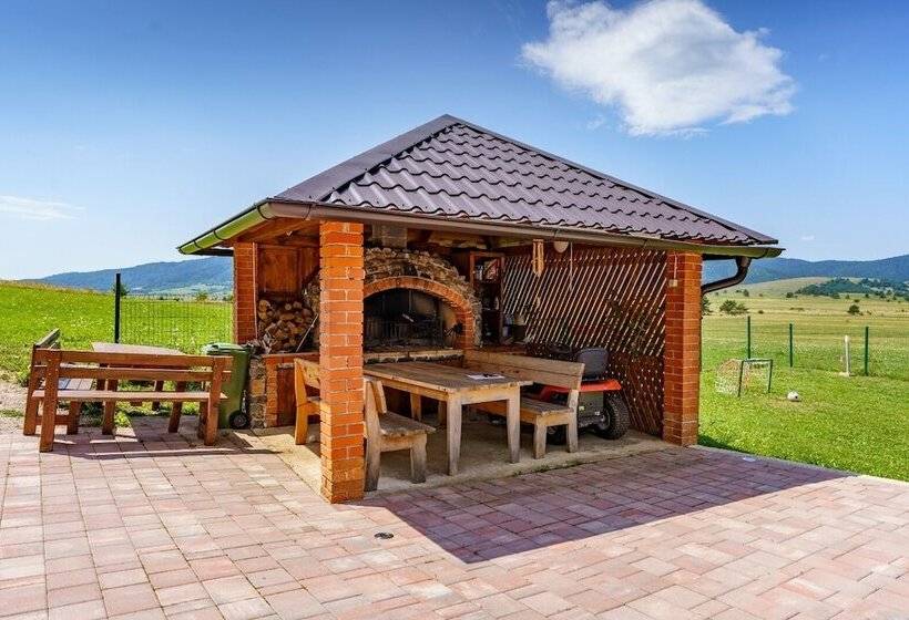 Отель House Delic