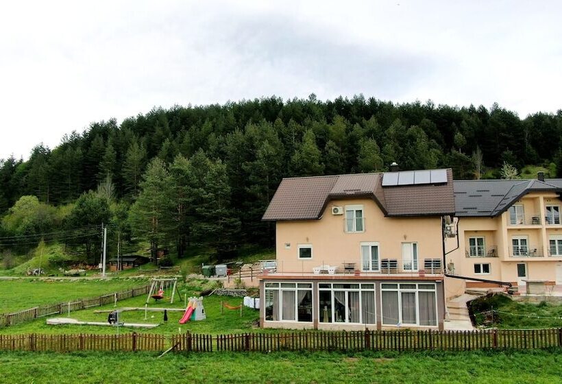 Отель House Delic