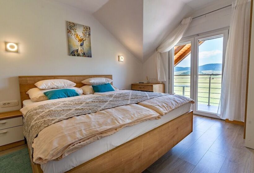 Отель House Delic