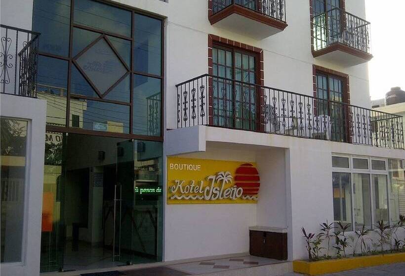فندق Isleño